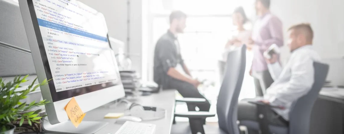 Czy Twoja strona naprawdę działa 24/7? Uptime to wskaźnik, który pokazuje, jak niezawodna jest Twoja witryna i ile możesz tracić, gdy przestaje działać.